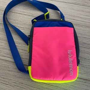 Lululemon phone bag